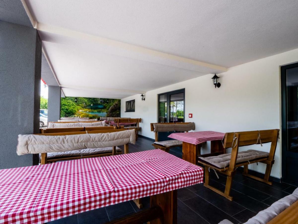 Sobe Kod Bakija Bed & Breakfast Карловац Екстериор снимка